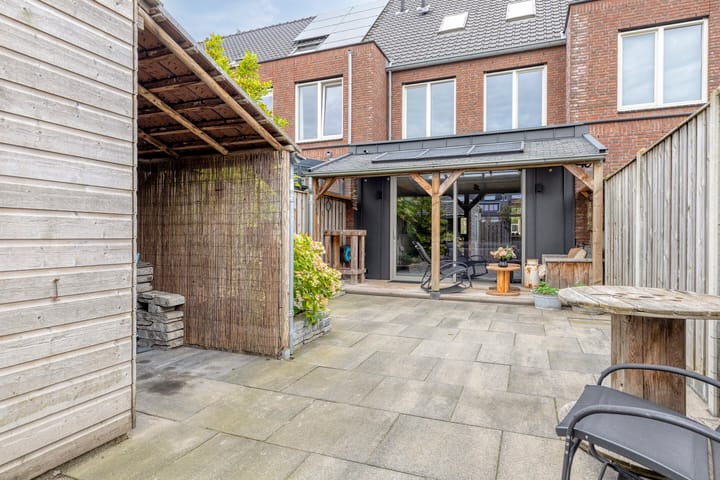 Foto 4 van Van Bergenhenegouwenlaan 5