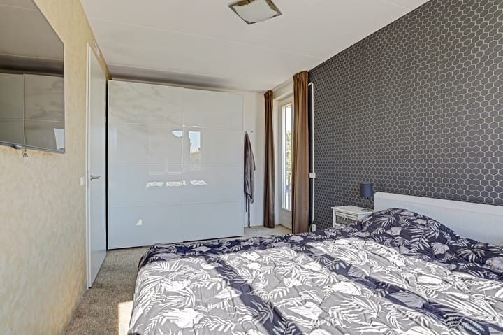 Hoekwoning te koop: Zeilenmakersgilde 33, Dronten