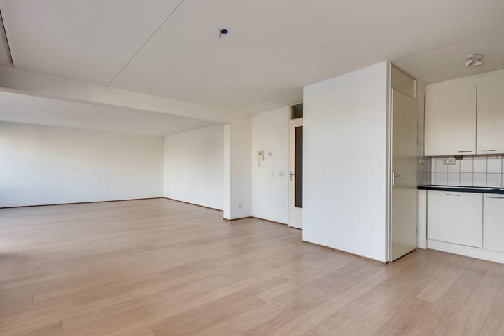 Appartement te koop: Maasboulevard 6B, Maastricht