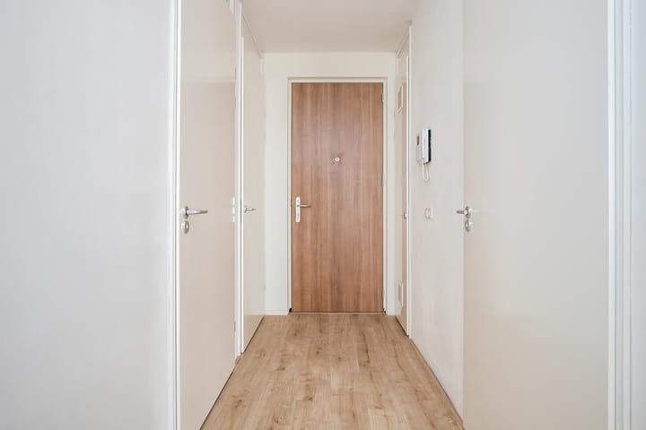 Appartement te huur: Koningin Wilhelminaplein 608, Amsterdam