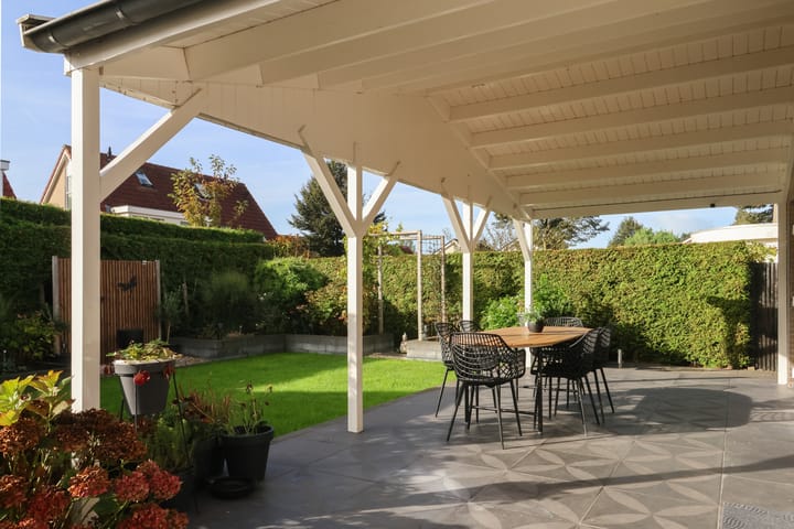 Vrijstaande woning te koop: van Emingaleane 4, Goutum