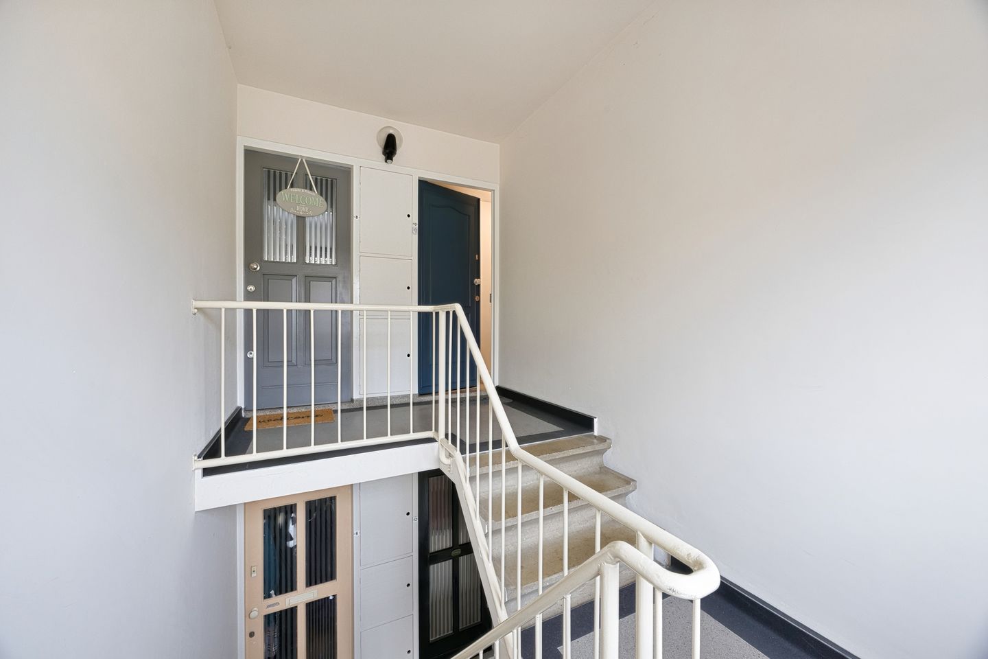 Photo 5 of Frederik Hendriklaan 10
