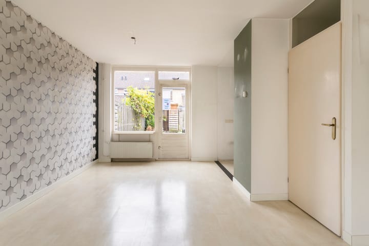 Tussenwoning te koop: Yersekeroord 22, Bergen Op Zoom