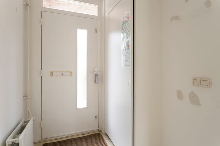 Tussenwoning te koop: Yersekeroord 22, Bergen Op Zoom