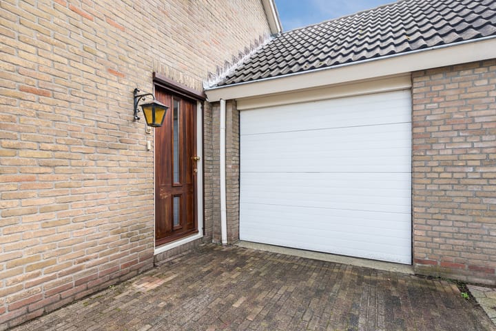 Tussenwoning te koop: Marterlaan 76, Winschoten