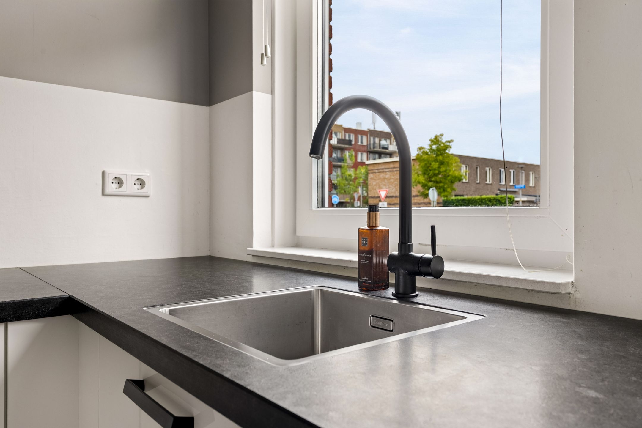 Photo 15 of Achillesstraat 46