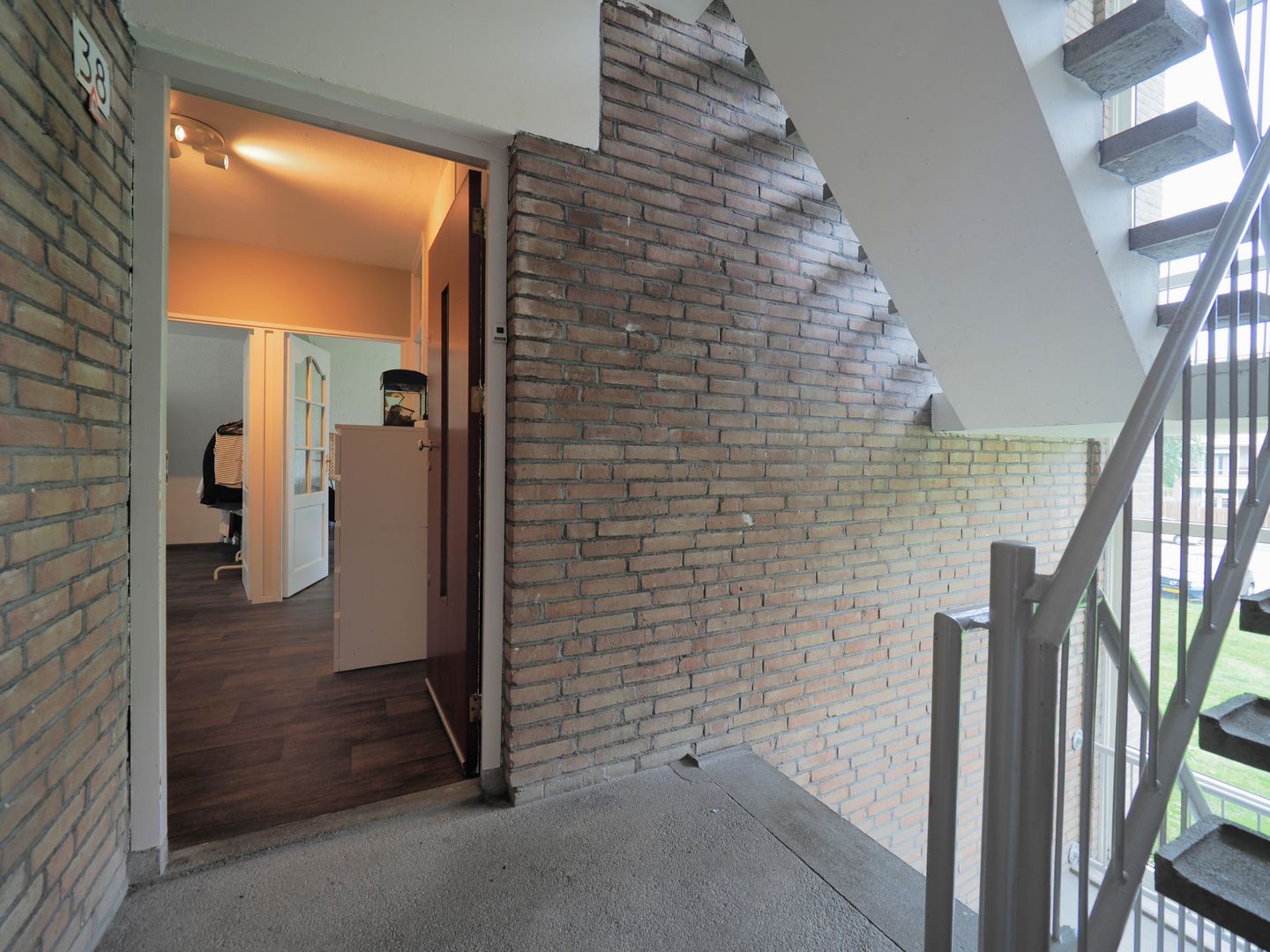 Photo 10 of Evertsenstraat 38