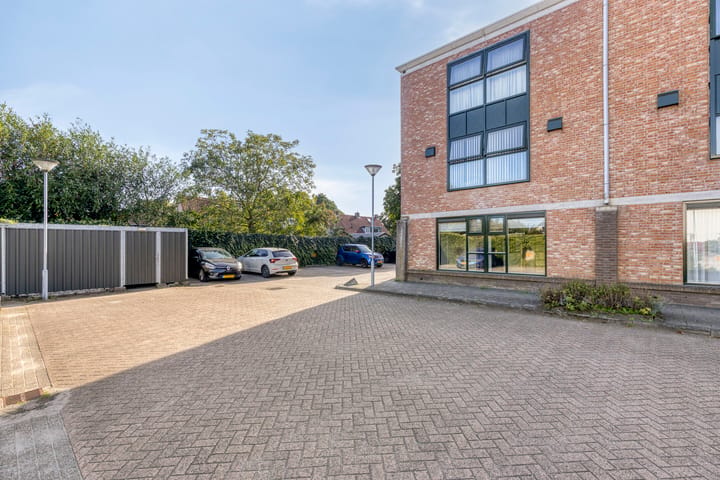 Appartement te koop: Van Boetzelaerlaan 76, Hoogland