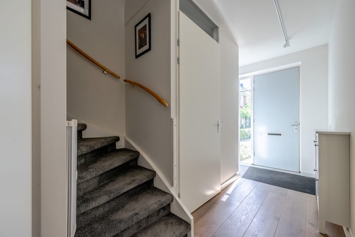 Tussenwoning te koop: Breesteegh 18, Zeist