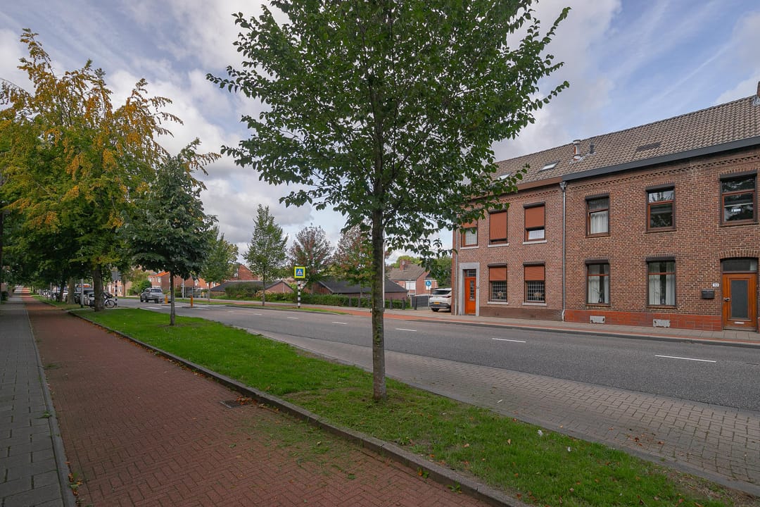 Photo 26 of Heerlenersteenweg 32
