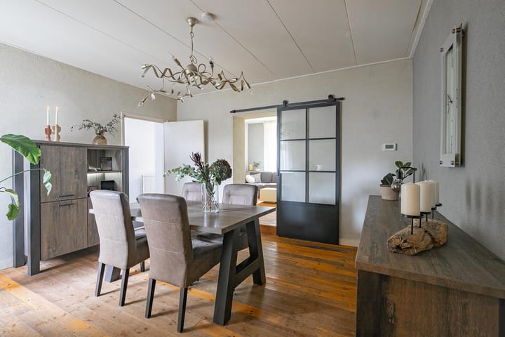 Tussenwoning te koop: Heerlenersteenweg 32, Kerkrade