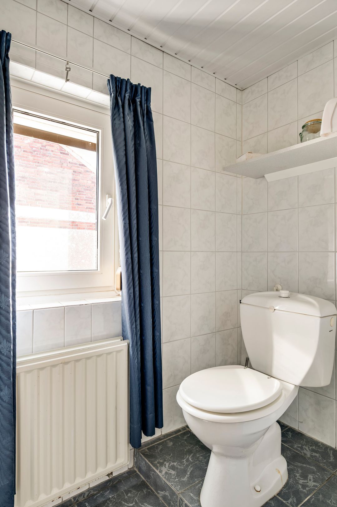 Photo 31 of Toomstraat 3