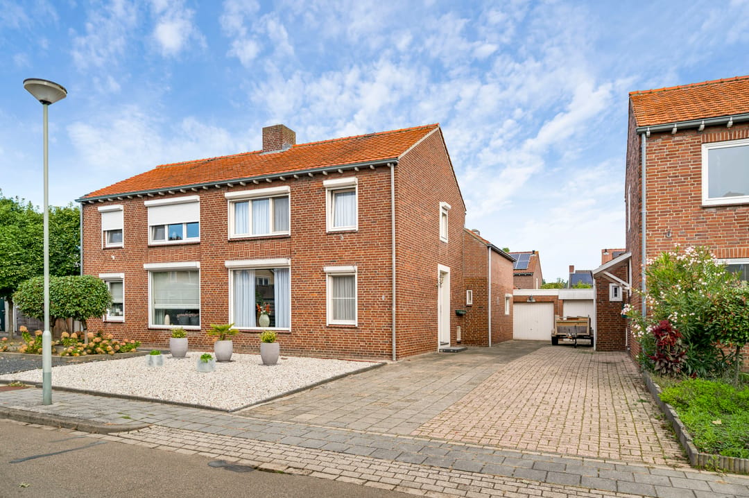 Photo 43 of Toomstraat 3