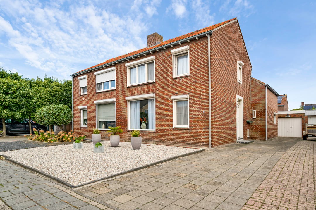 Photo 1 of Toomstraat 3