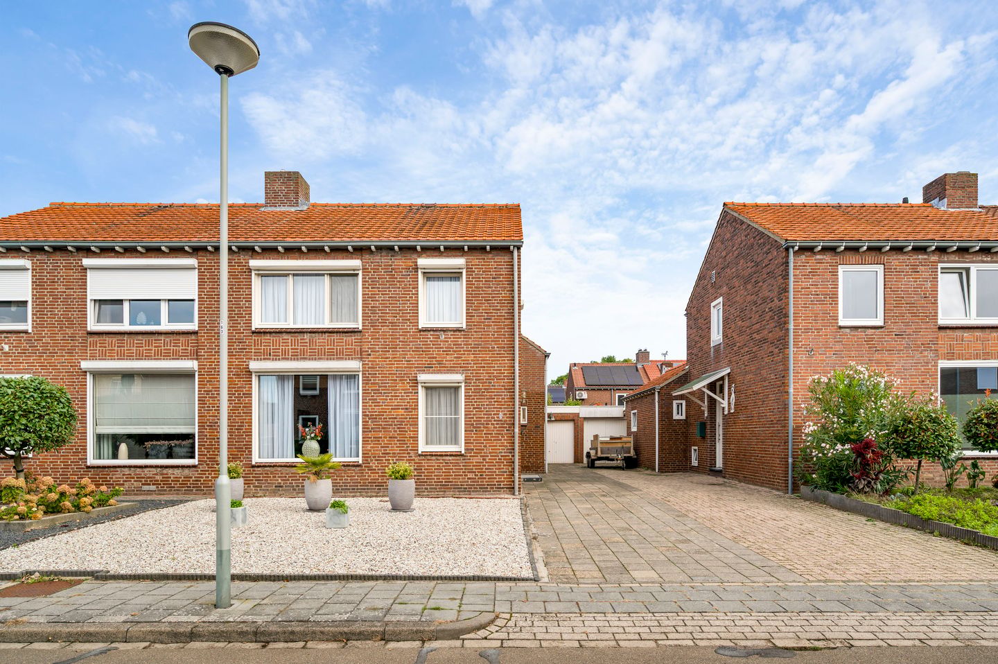 Photo 44 of Toomstraat 3