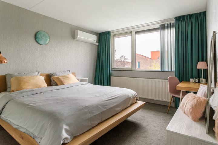 Tussenwoning te koop: De Milan Viscontilaan 32, De Meern