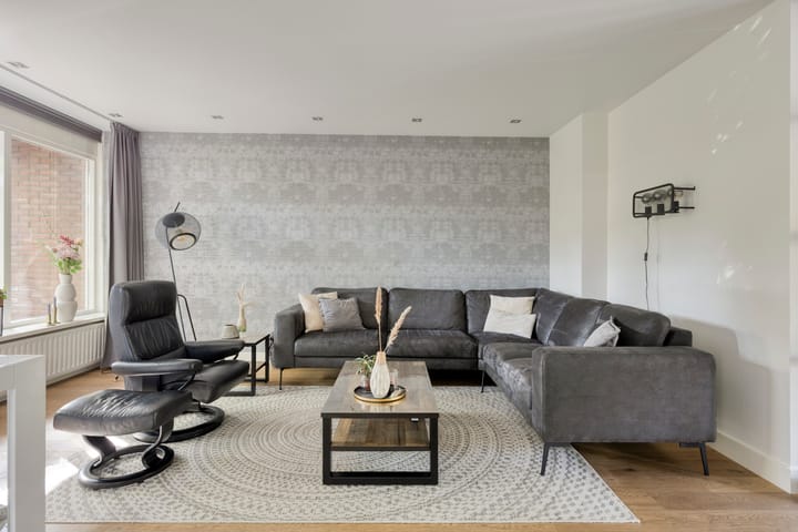 Hoekwoning te koop: Vleermuislaan 18, Lunteren
