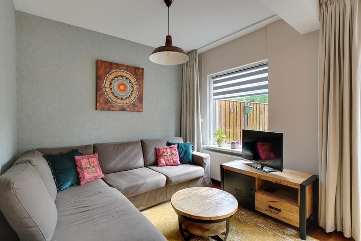 Tussenwoning te koop: Molenhof 38, Avenhorn