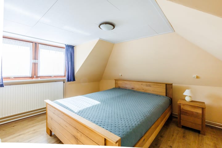 Twee-onder-één-kap te koop: Rozengaardseweg 35, Doetinchem