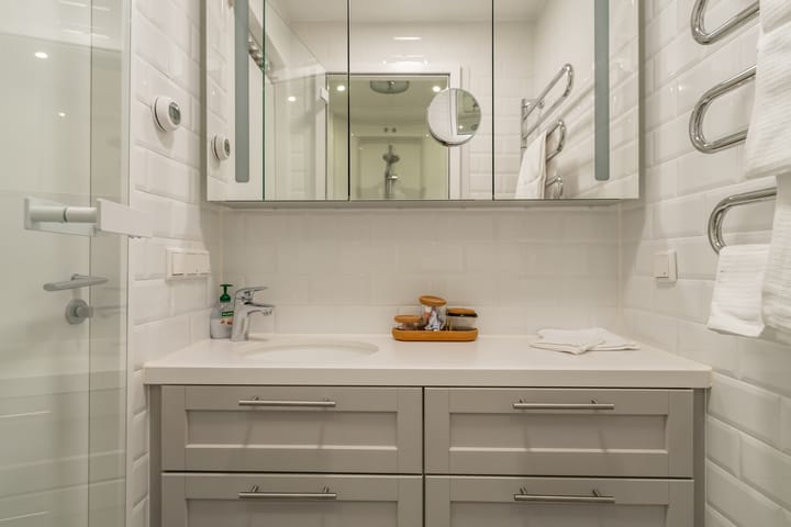 Appartement te koop: Kerkstraat 214, Amsterdam