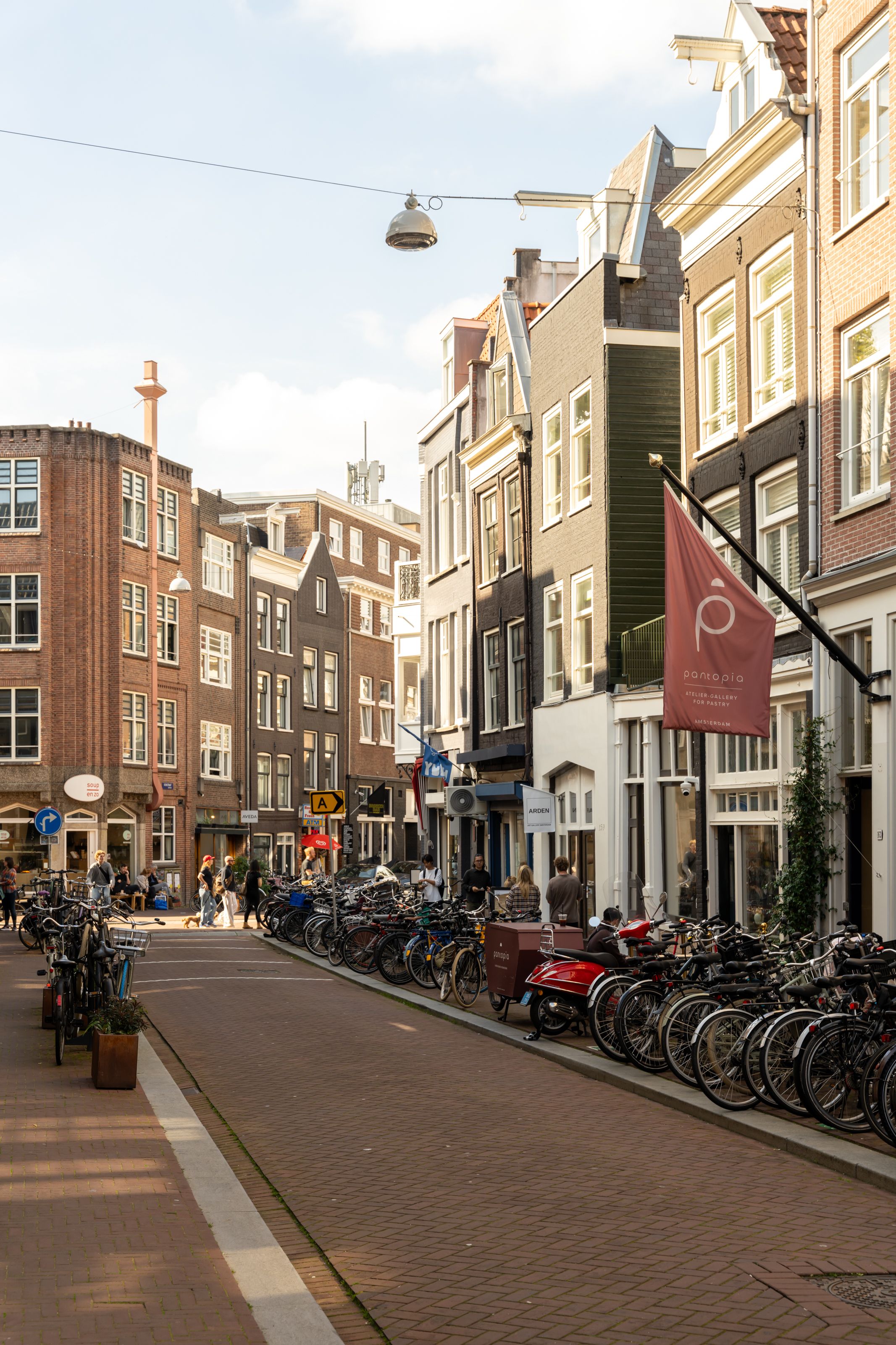 Photo 51 of Kerkstraat 214