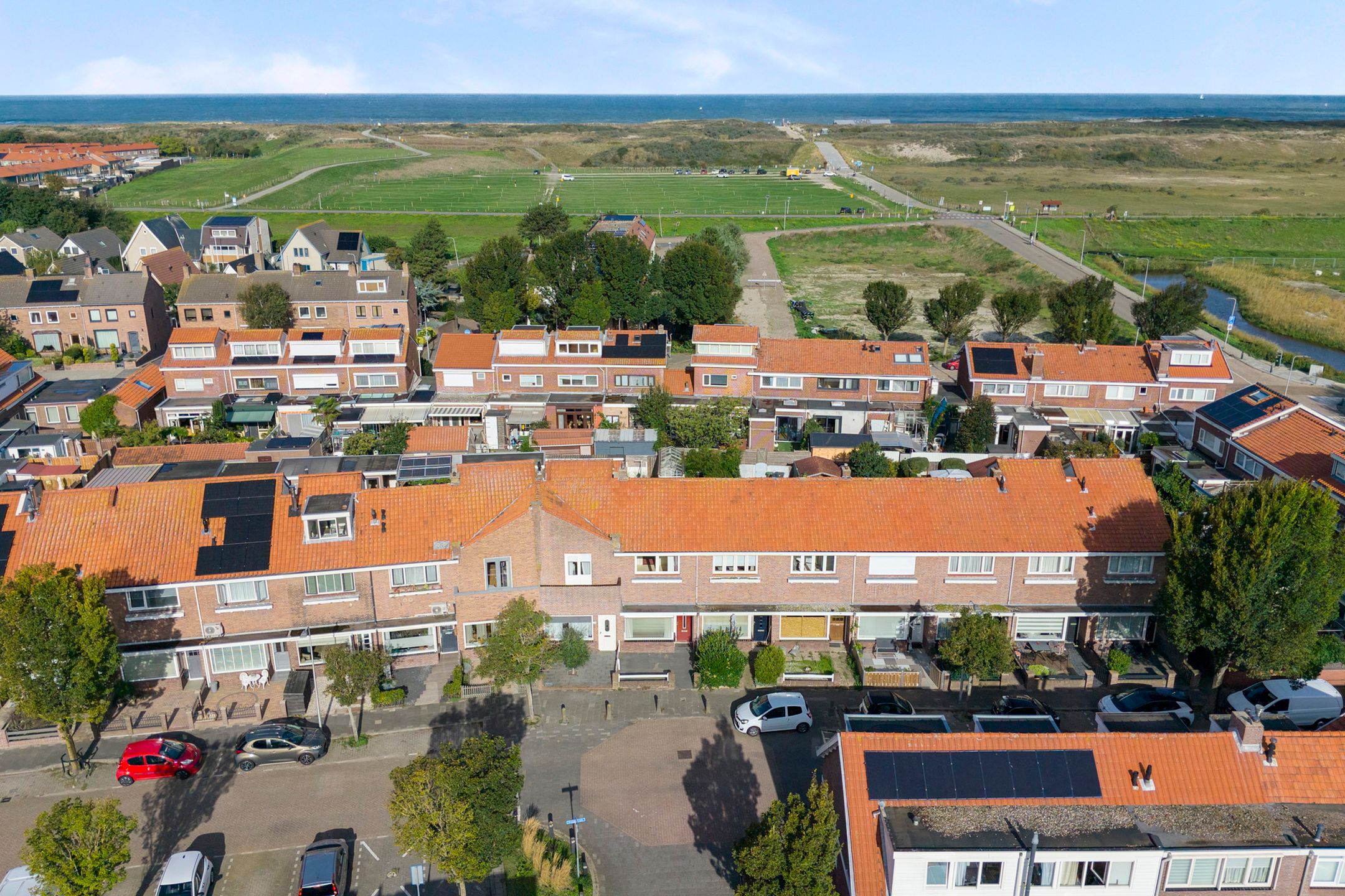 Photo 24 of Braamstraat 18