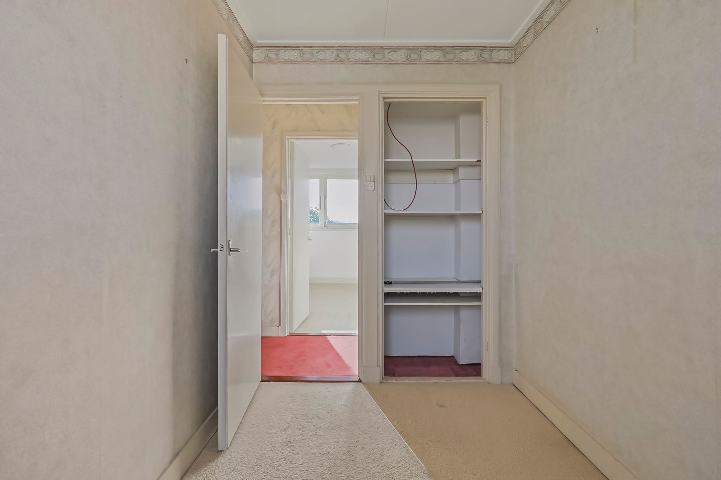 Photo 19 of Braamstraat 18
