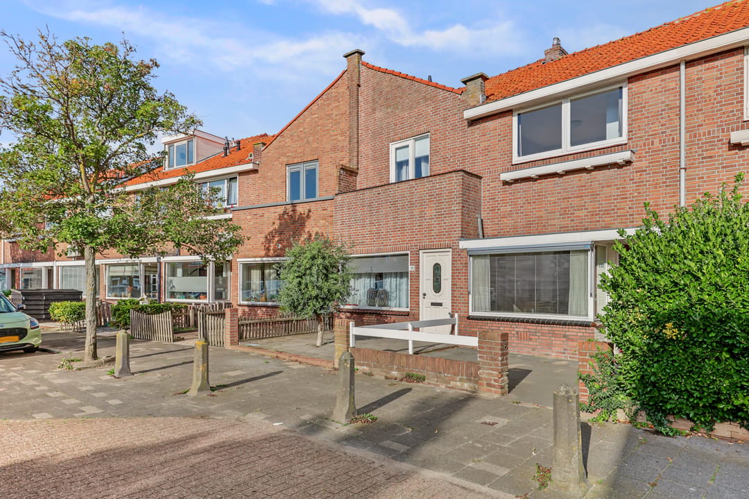 Photo 28 of Braamstraat 18