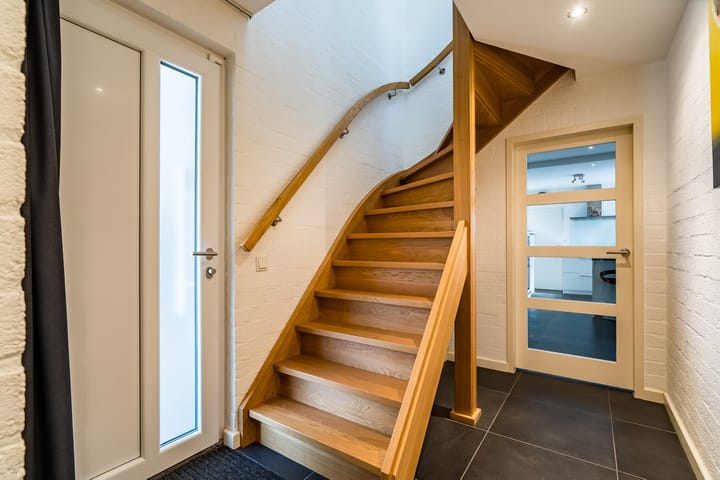 Tussenwoning te koop: dahliastraat 15, Weert