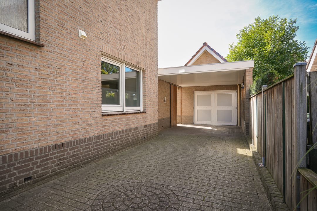 Foto 46 van Lindestraat 3