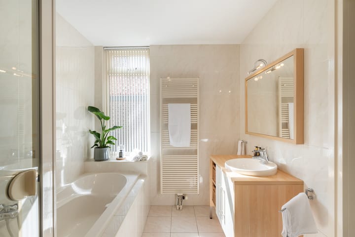 Tussenwoning te koop: Noordlandseweg 5A, 'S-Gravenzande