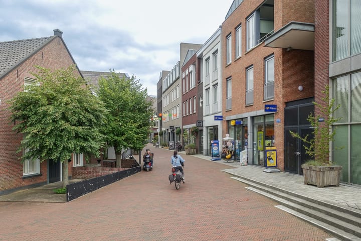 Foto 4 van Martinetplein 16
