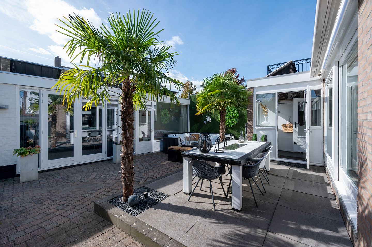 Photo 14 of Prins Hendrikstraat 73-A
