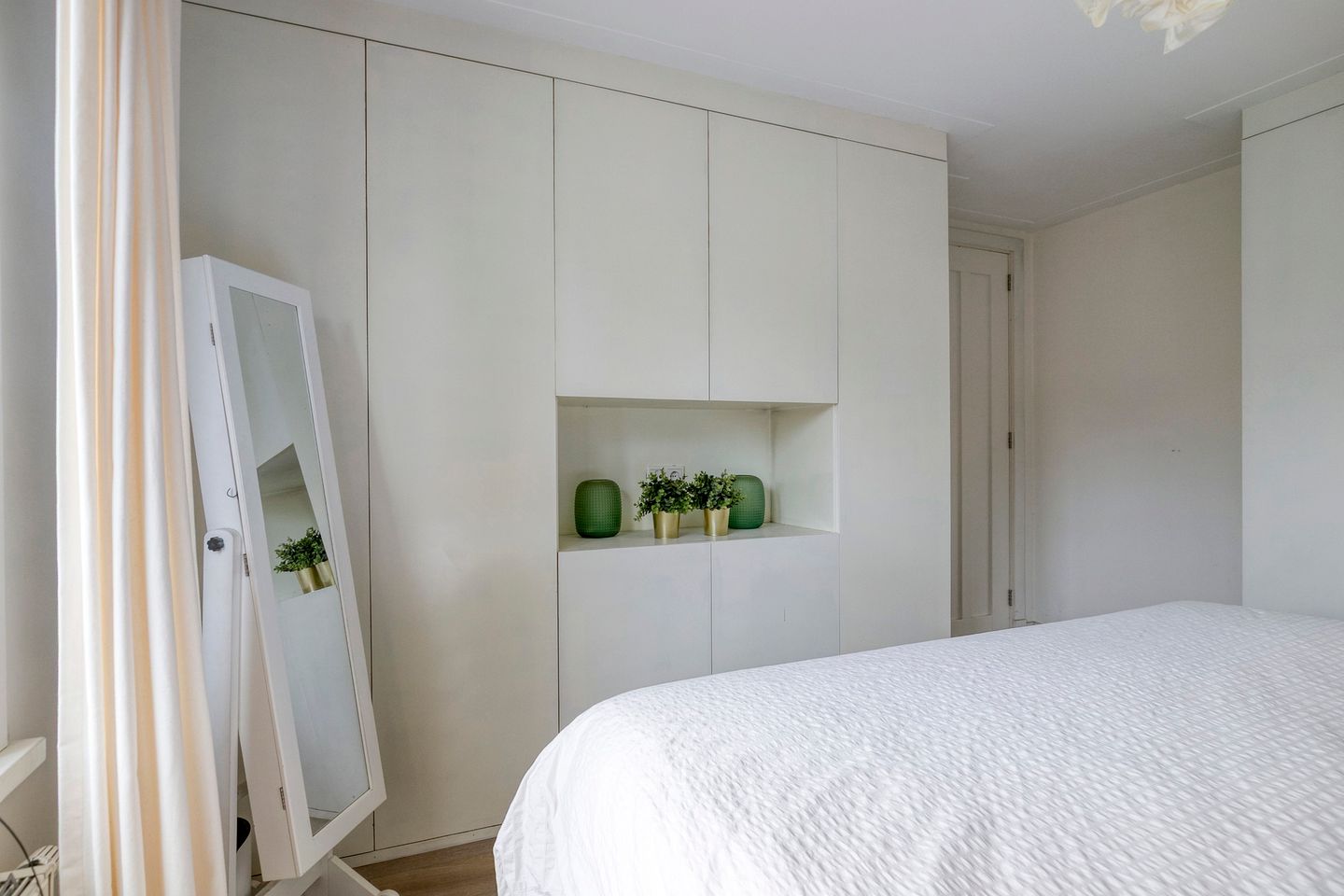 Foto 25 van Jacob van Wassenaerstraat 28