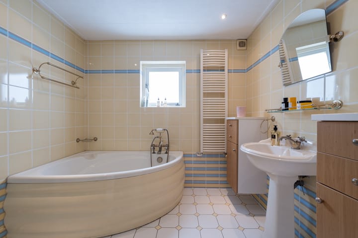Vrijstaande woning te koop: Pieter Poststraat 7, Hellevoetsluis