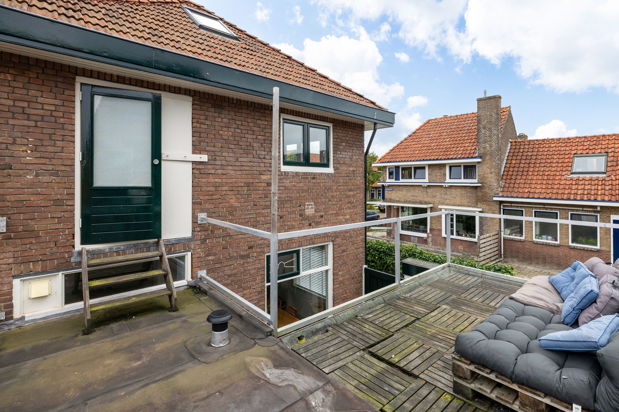 Photo 48 of Gerard Doustraat 10