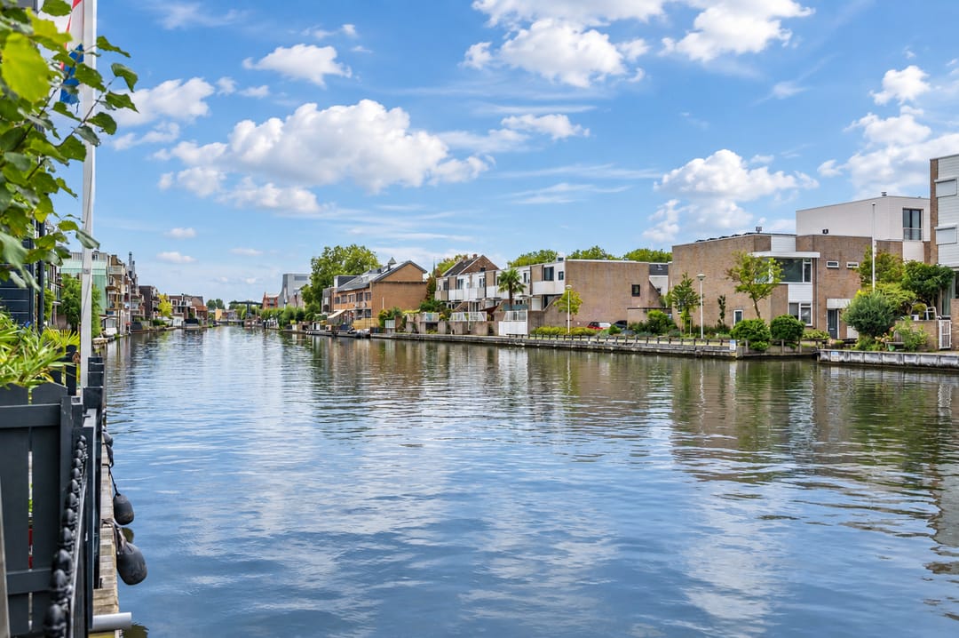 Photo 11 of Hooftstraat 123