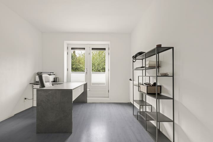 Tussenwoning te koop: Capricciolaan 29, Nieuw-Vennep