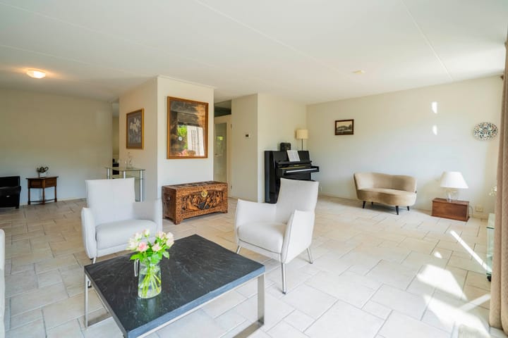 Hoekwoning te koop: C.F. Kuijken-van der Eijndetuin 11, Heerhugowaard