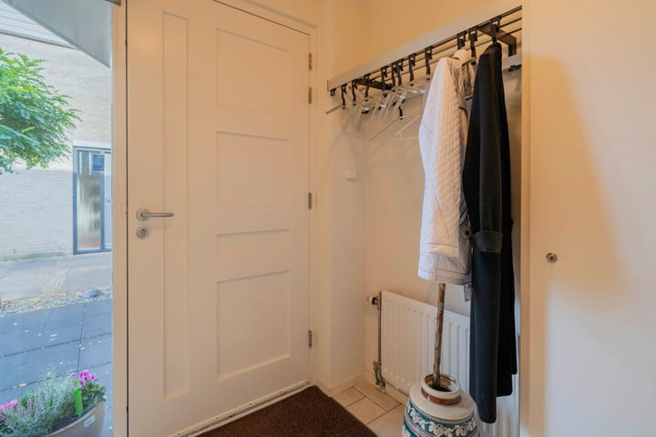 Hoekwoning te koop: C.F. Kuijken-van der Eijndetuin 11, Heerhugowaard