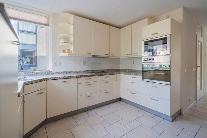 Hoekwoning te koop: C.F. Kuijken-van der Eijndetuin 11, Heerhugowaard