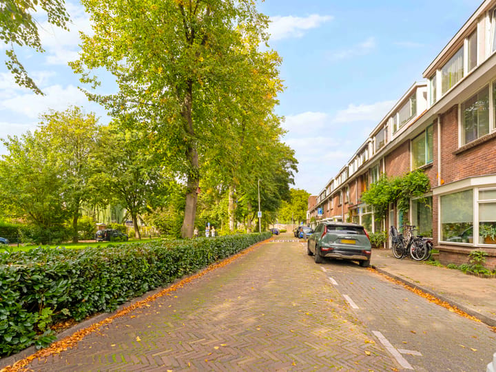 Tussenwoning te koop: Makassarstraat 89, Utrecht