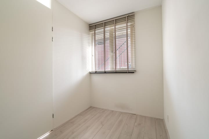 Appartement te koop: Meerten Verhoffstraat 10B2, Breda