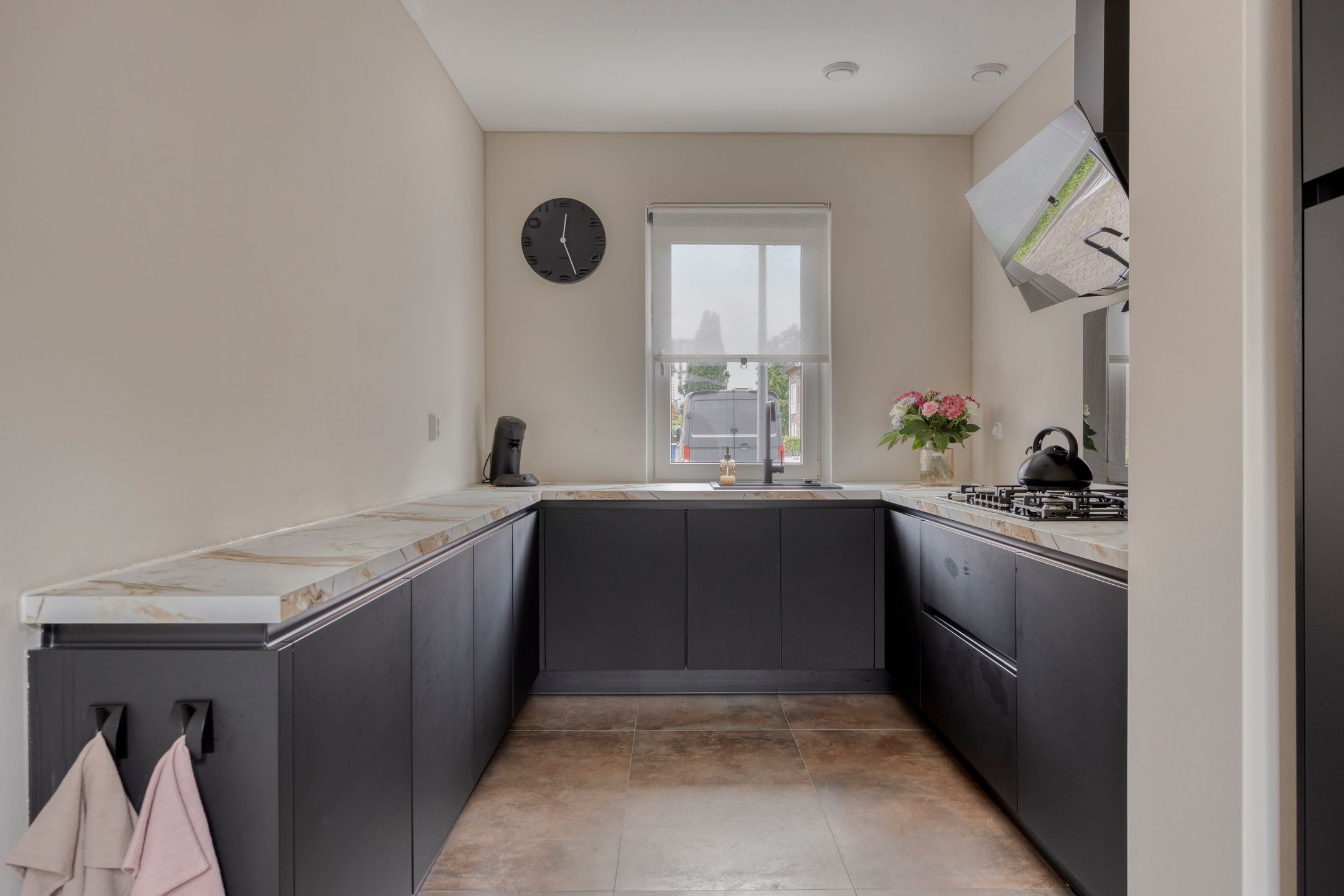 Photo 15 of Mazureplantsoen 16