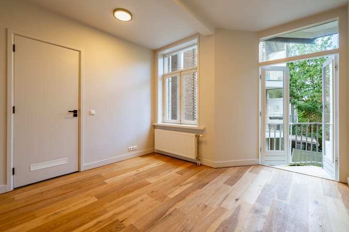 Appartement te koop: Postjesweg 120-1, Amsterdam