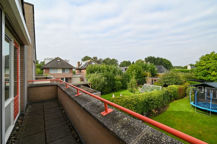 Tussenwoning te koop: Koningsspil 41, Mijdrecht