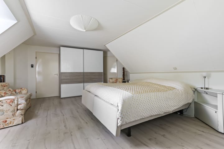 Vrijstaande woning te koop: Koninginnelaan 6, Ermelo