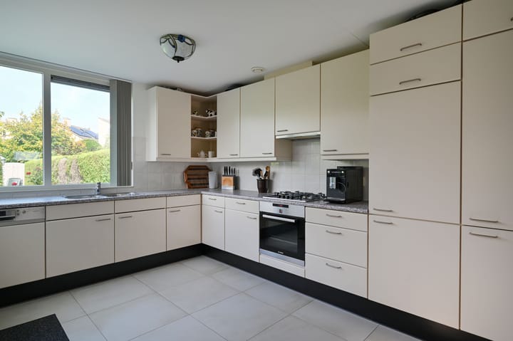 Tussenwoning te koop: Koningsspil 41, Mijdrecht