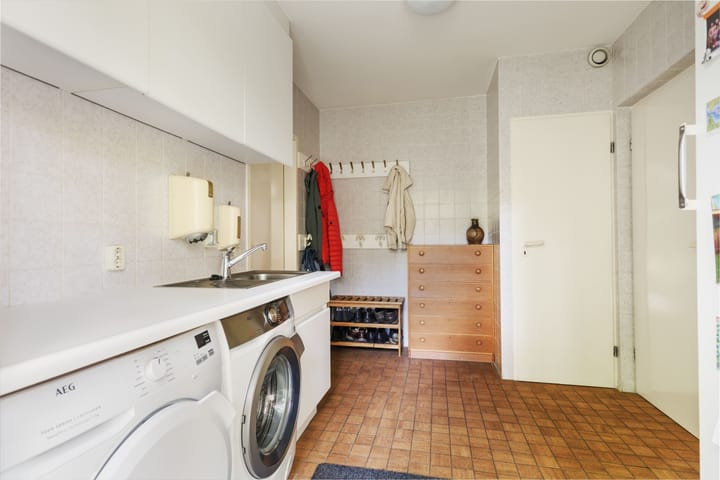 Vrijstaande woning te koop: Koninginnelaan 6, Ermelo