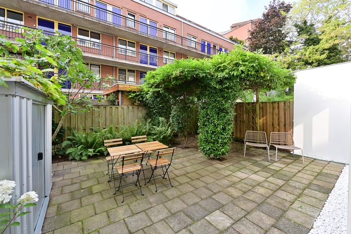 Appartement te koop: Javastraat 160, Amsterdam